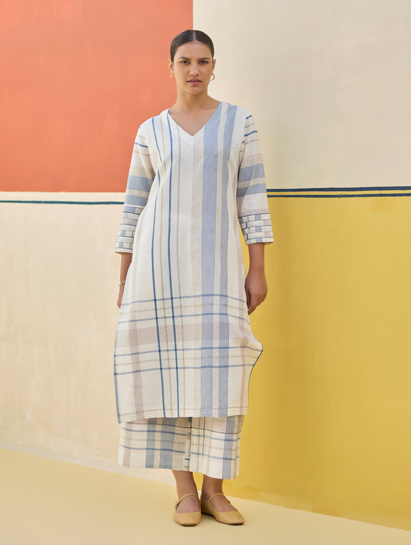 Misa Check Linen Kurta - Ivory