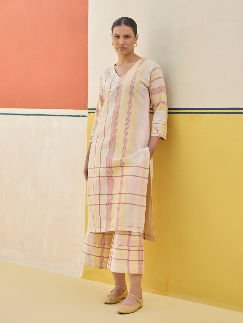 Misa Check Linen Kurta - Sand