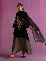 Afra Hand-Embroidered Kurta Set - Black