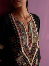 Afra Hand-Embroidered Kurta - Black