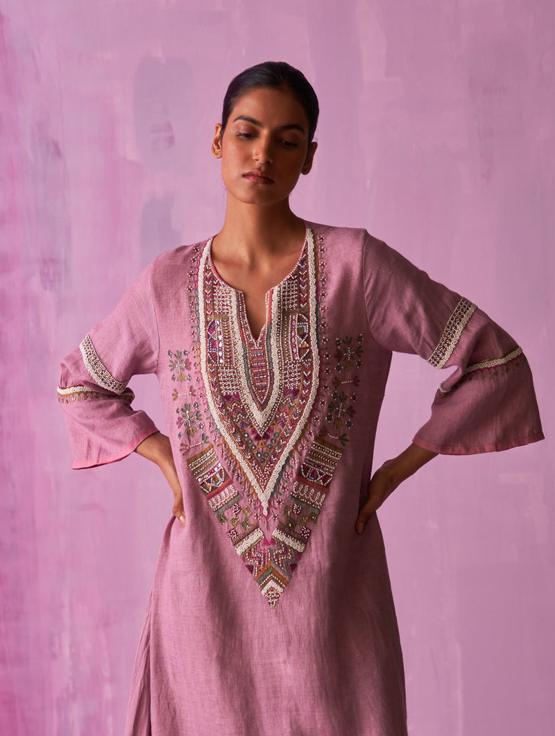 Afra Hand-Embroidered Kurta - Lavender