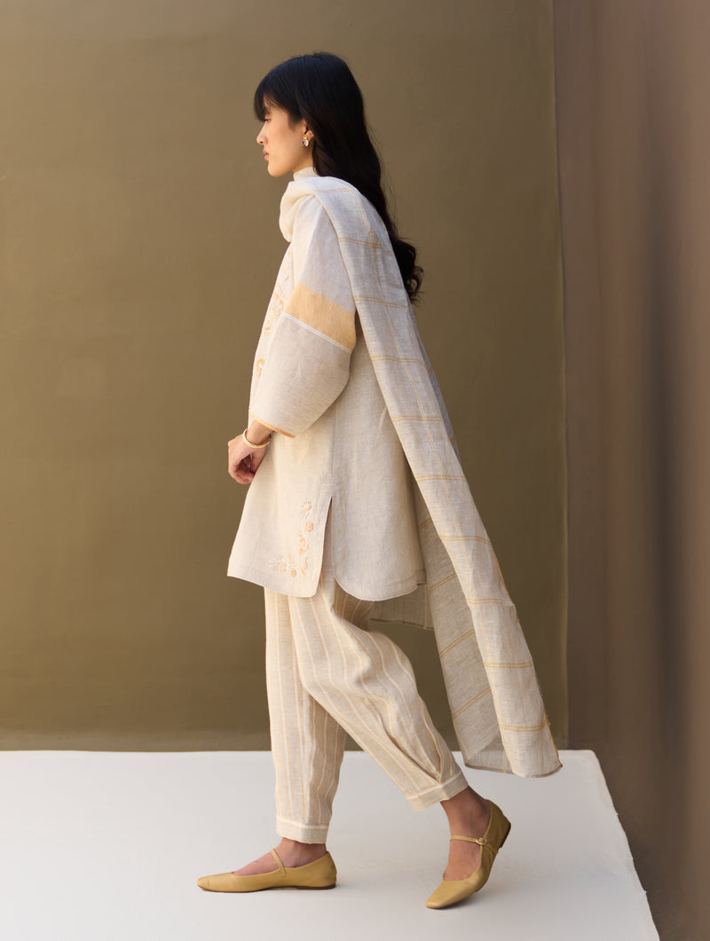 Insha Hand-Embroidered Kurta Set - Natural