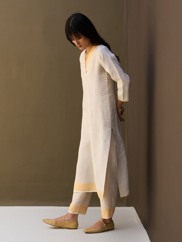 June Border Linen Pleated Kurta - Natural