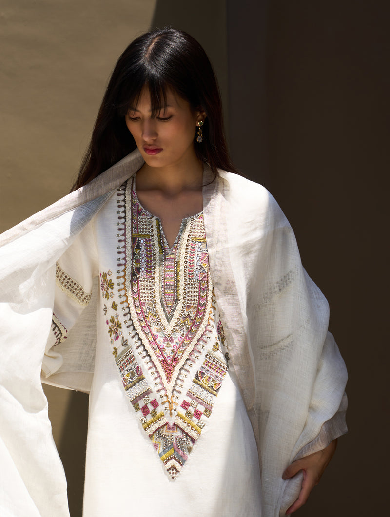 Afra Hand-Embroidered Kurta Set - Ivory