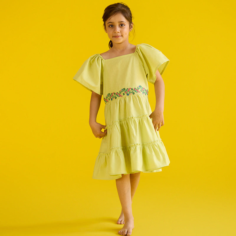 Alina Embroidered Linen Dress - Pistachio