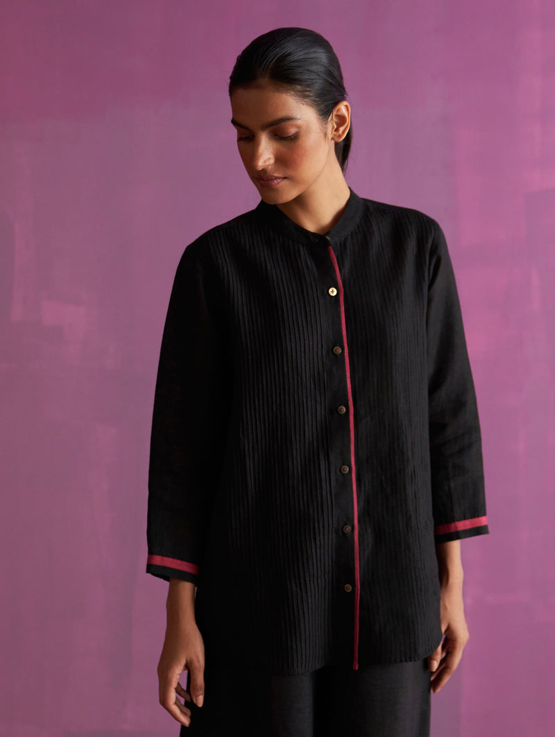 Mio Pintuck Shirt Linen - Black