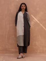 Lila Color-Blocked Linen Kurta - Charcoal