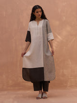 Mila Color-Blocked Linen Kurta - Charcoal