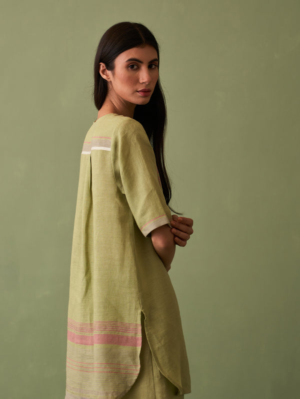 Zuri Border Linen Kurta - Fern