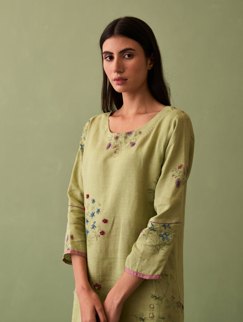 Sakura Botanical Linen Kurta - Fern