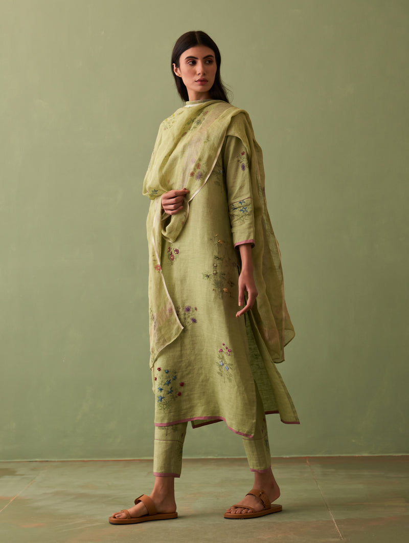 Sera Botanical Linen Dupatta - Fern