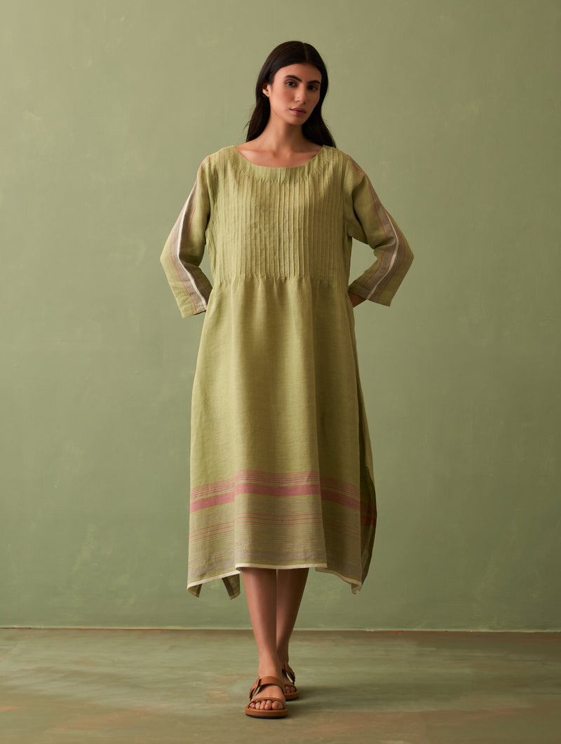 Eza Pintucked Linen Dress - Fern